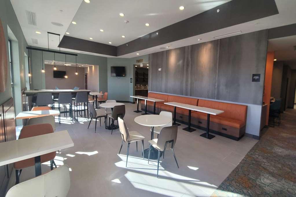 Comfort Suites Cheyenne Étterem fotó